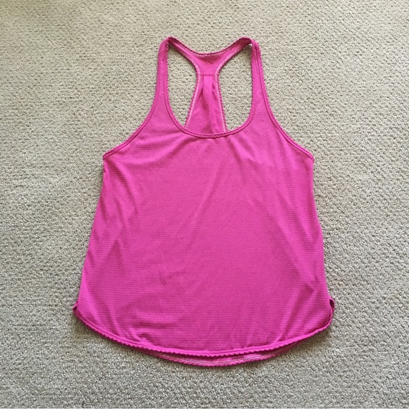 lululemon athletica Tops - HP 🎉 Lululemon 105 Singlet Tank